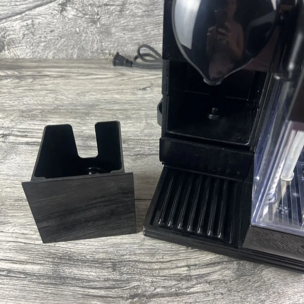 DeLonghi Nespresso EN520B Coffee Latte Machine Black Espresso Cappuccino Tested